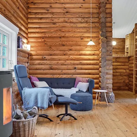 2 Bedroom Cozy In *